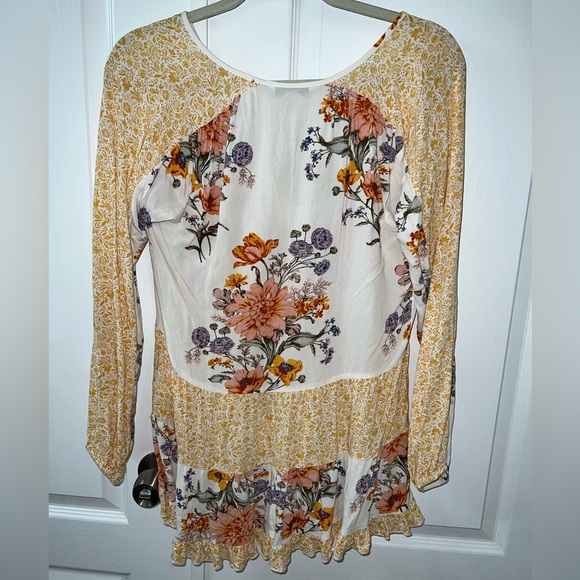 American Eagle Long Sleeve Blouse - Picture 5 of 5